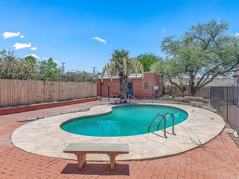 4119 E Fort Lowell Rd #8 — Photo 26