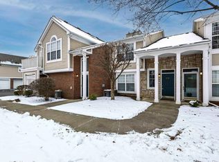 4289 Berkshire Dr, Sterling Heights, MI 48314