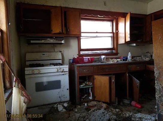 2nd image of 14316 S Eggleston Ave