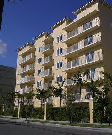 5th image of 2415 NW Sixteen Street Rd #603-1