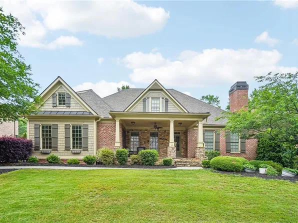2919 Hidden Falls Dr, Buford, GA 30519
