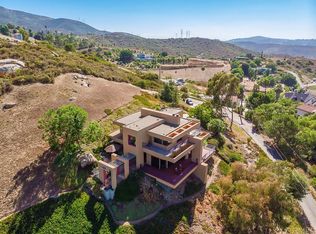 3039 Millar Ranch Rd, Spring Valley, CA 91978