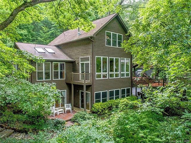 1st image of 50 Westwind Dr