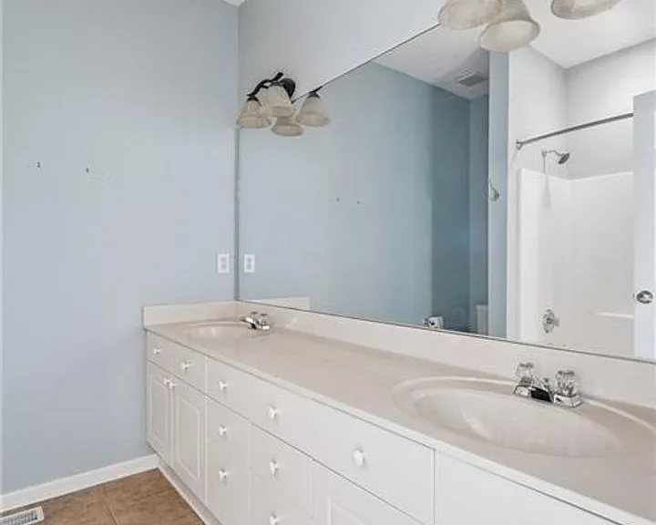 1213 N Dean Rd — Photo 12