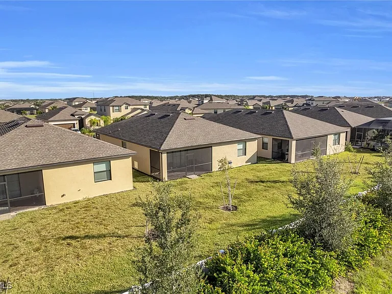 14650 Cantabria Dr — Photo 30