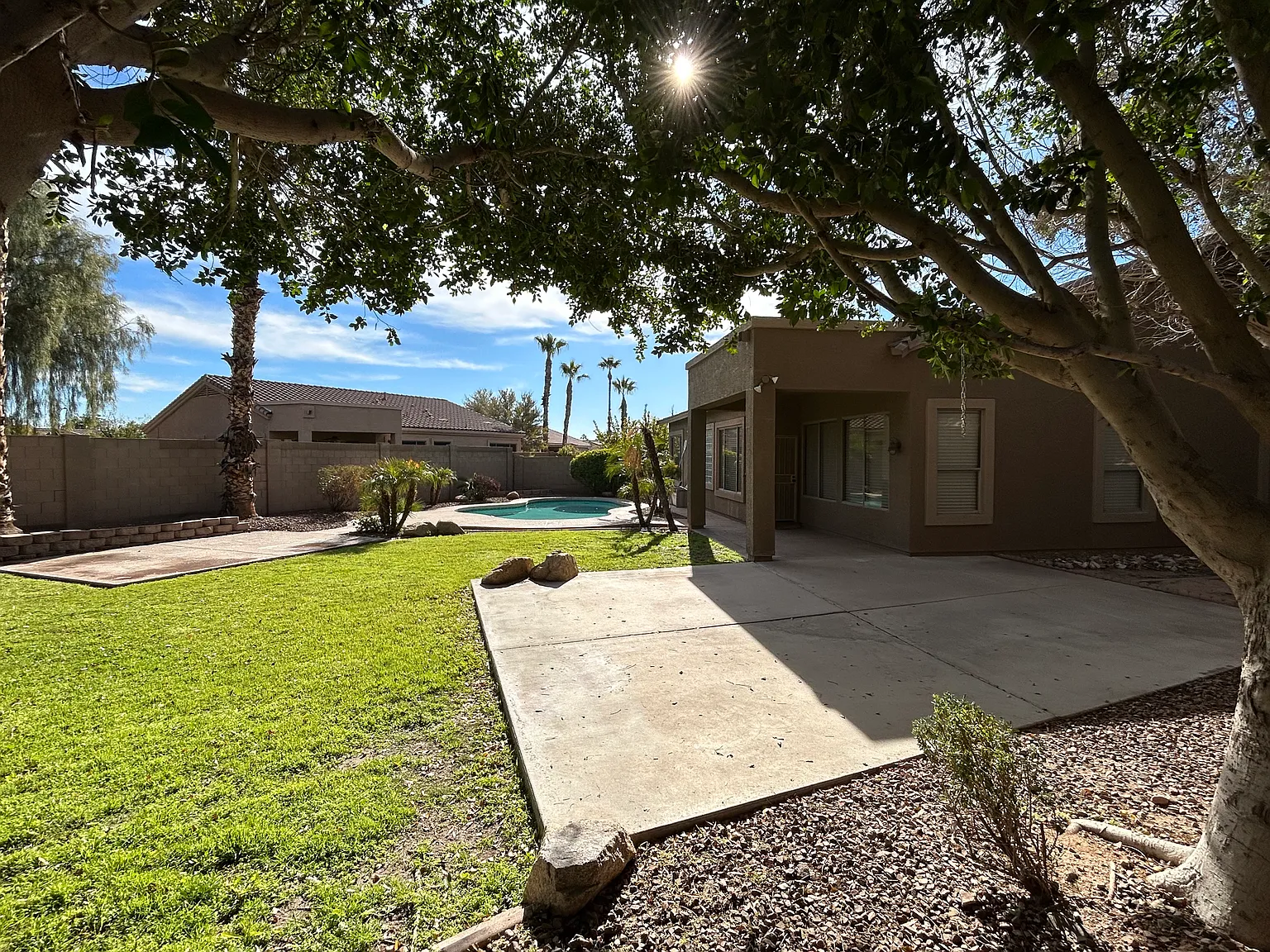 21715 N 67th Ln — Photo 3