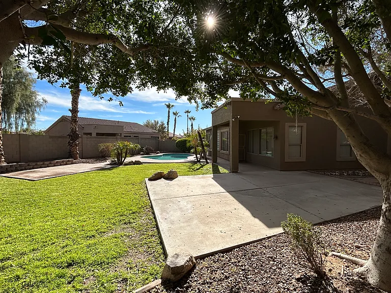 21715 N 67th Ln — Photo 3