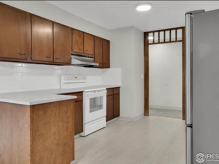 4630 Macky Way — Photo 37