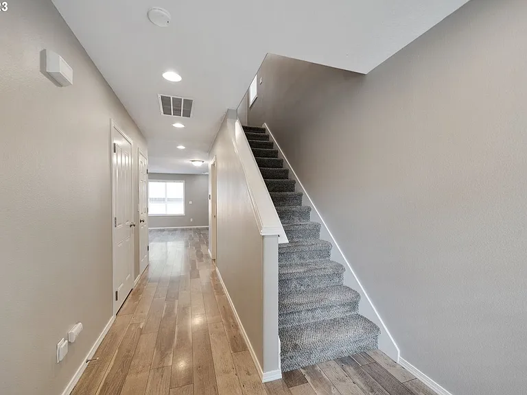 773 N Pine St — Photo 13