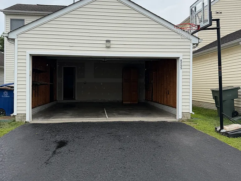 attached 2 car garage