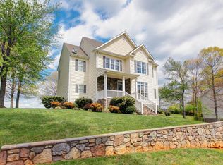 1159 High Grove Ln, Forest, VA 24551