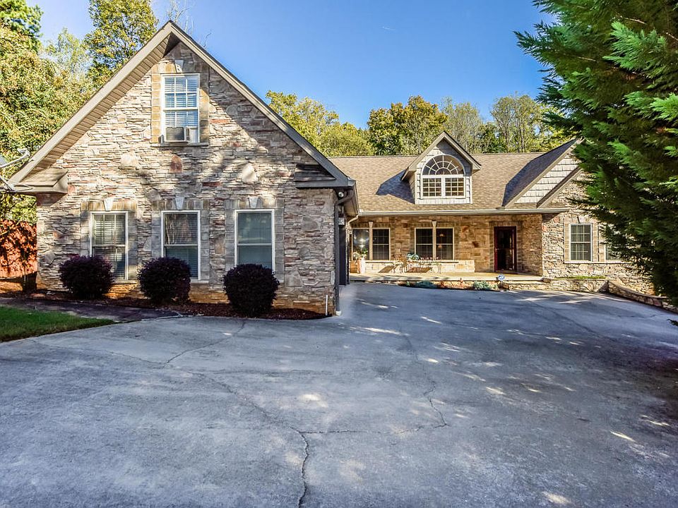 1st image of 2122 Chas Way Blvd