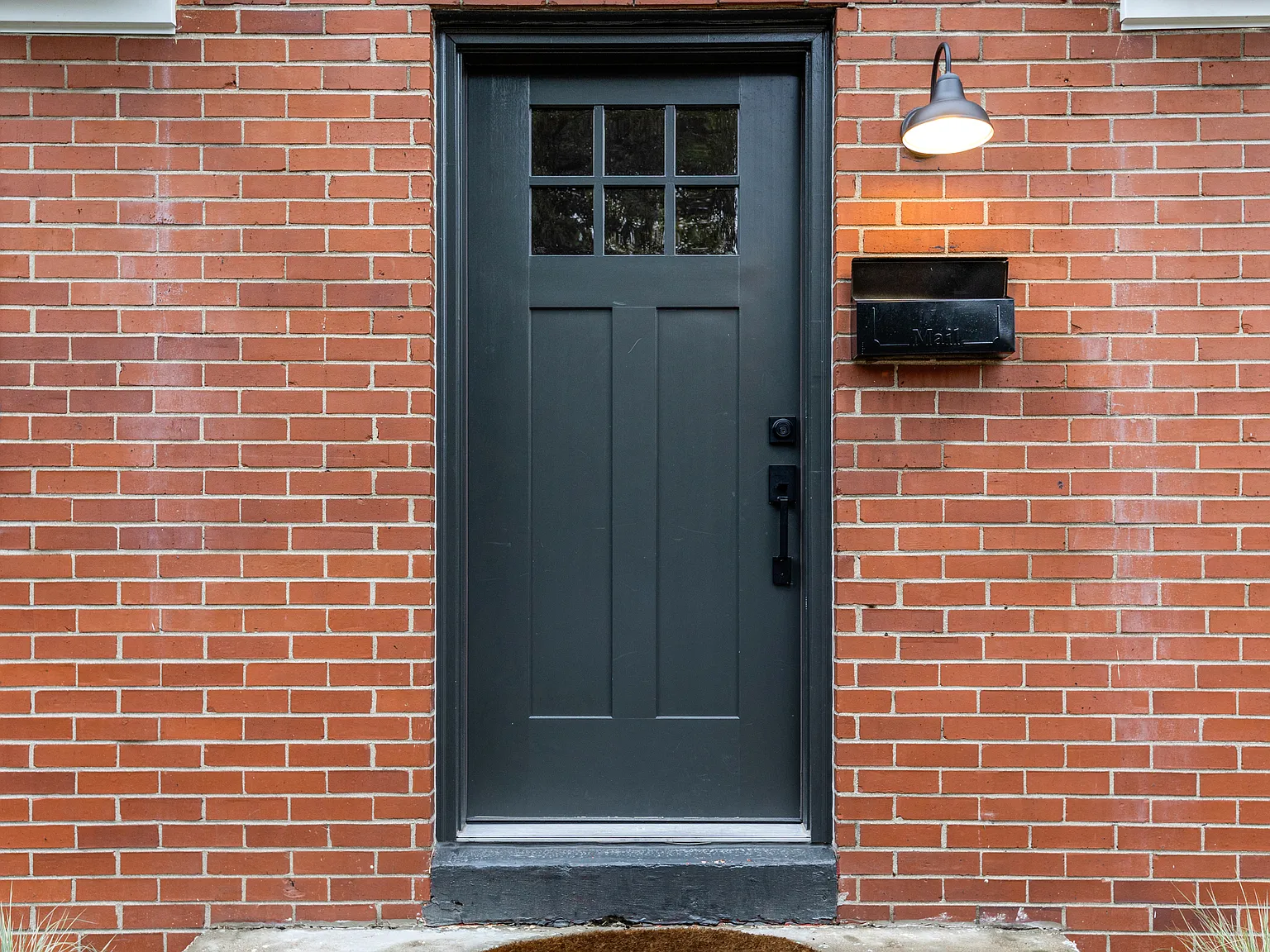 3 bed, 1178 sqft, $2,800 — Photo 3