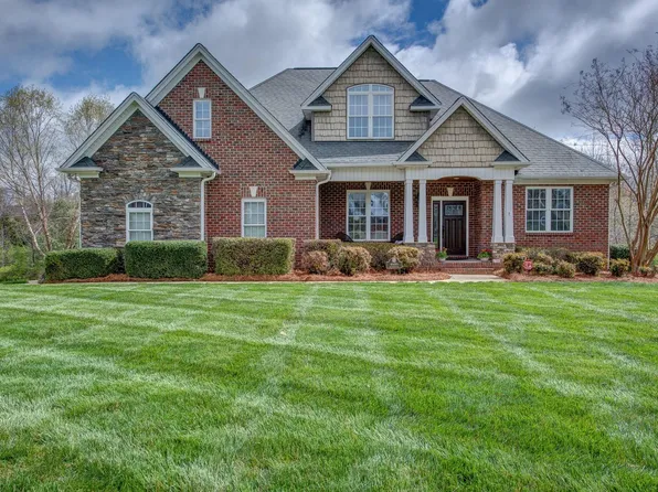 4600 McChesney Dr, Gastonia, NC 28056