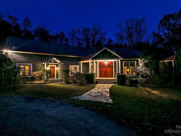 438 Rockwood Ln, Tryon, NC 28782