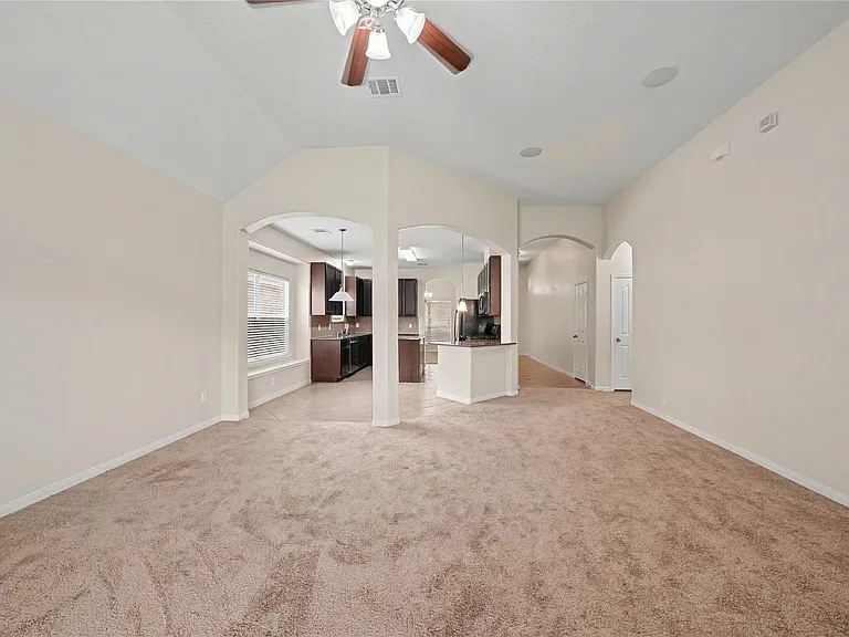 10035 Arcadian Springs Ln — Photo 10
