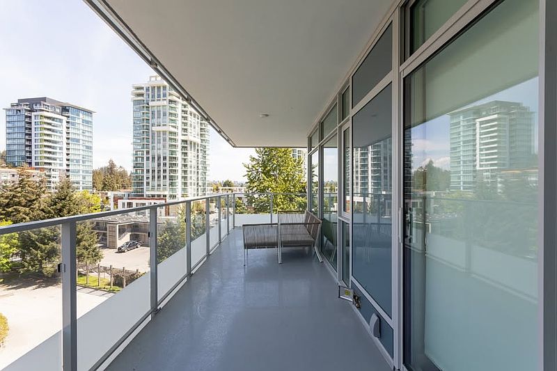 West Vancouver Apartment for rent - 2 Bedrooms — photo 7