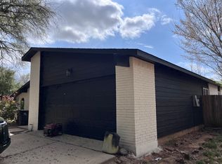 2604 Creekview Dr, Arlington, TX 76016