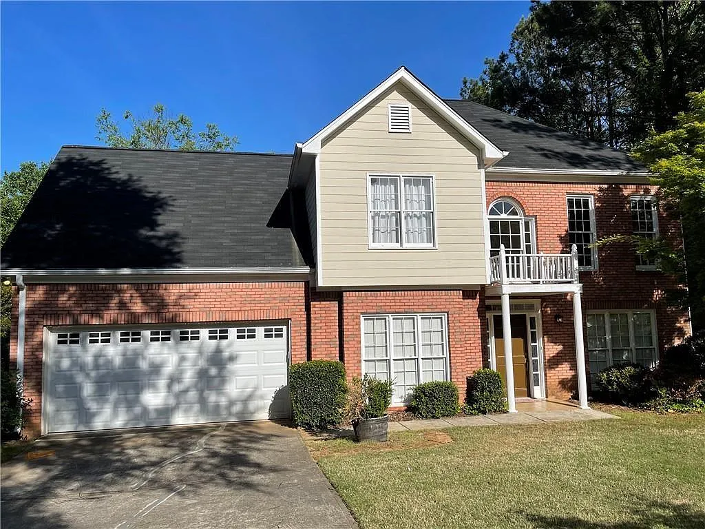 4 bed, 3.5 bath, 2234 sqft, $3,000 — Photo 2