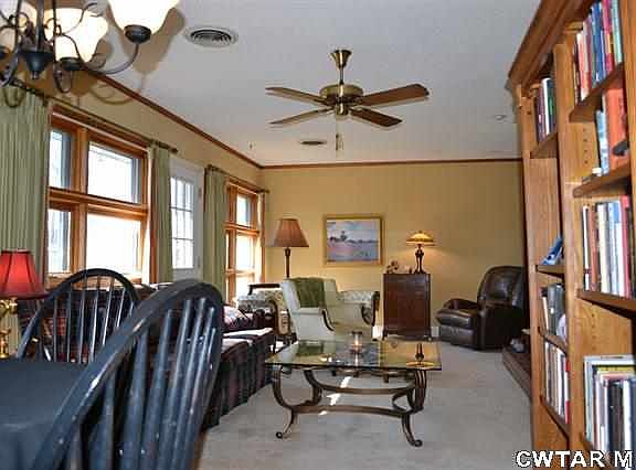 5th image of 118 Edenwood Dr