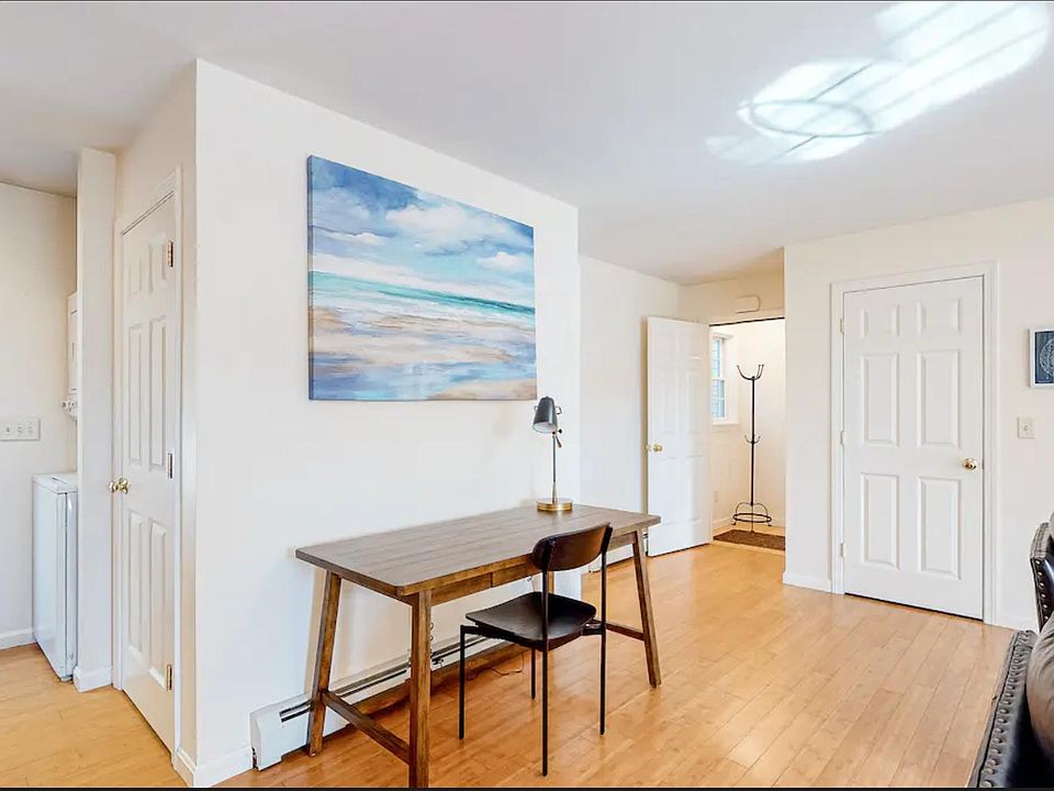 383 Hallowell Rd 1, Pownal, ME 04069 Zillow