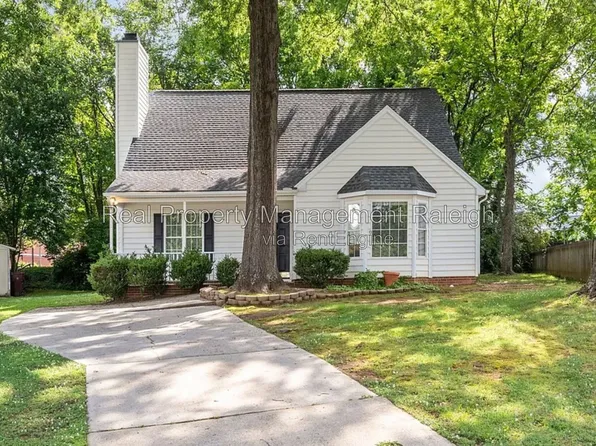 1201 Ventura Springs Ct, Wake Forest, NC 27587