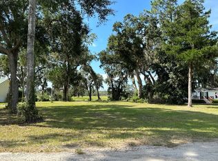 1295 Otter Slide Loop NE, Townsend, GA 31331