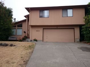 3814 49th Ave SW, Seattle, WA 98116