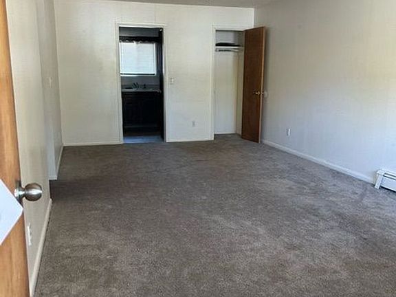 2nd image of 619 Washington Ave #4