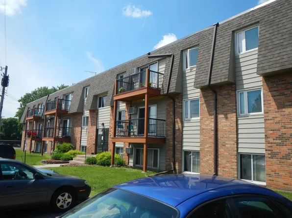 Woodlawn Terrace Apartments, 7639 Woodlawn Dr #Ed6bb7af1, Saint Paul, MN 55112