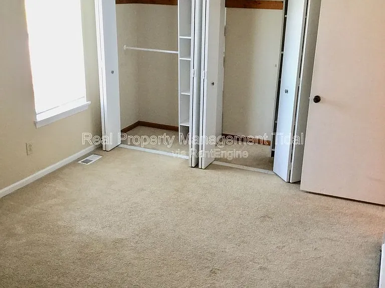 1664 Jameson Dr — Photo 9
