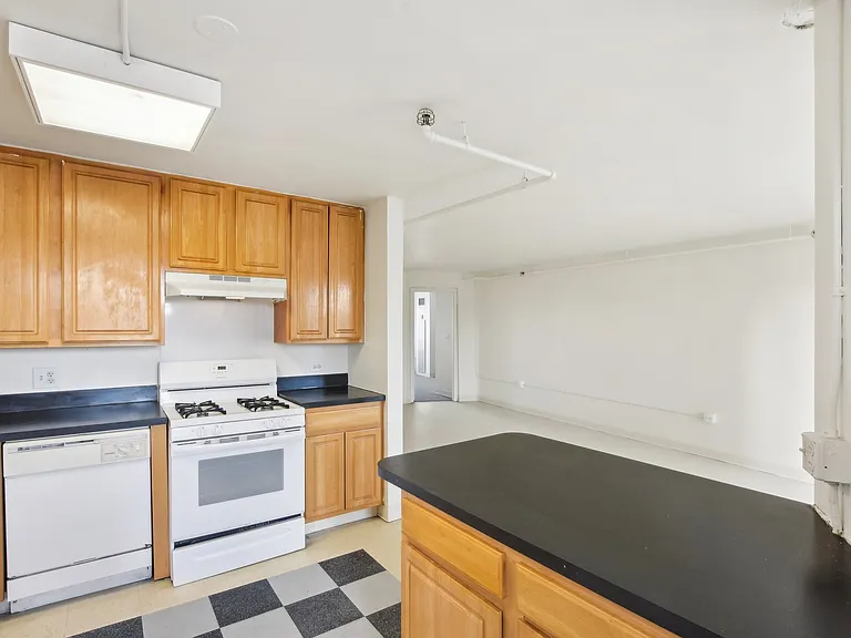 Hilliard Towers Family — Photo 5