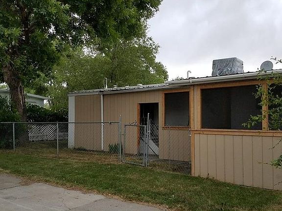 2nd image of 28 Goldust Dr