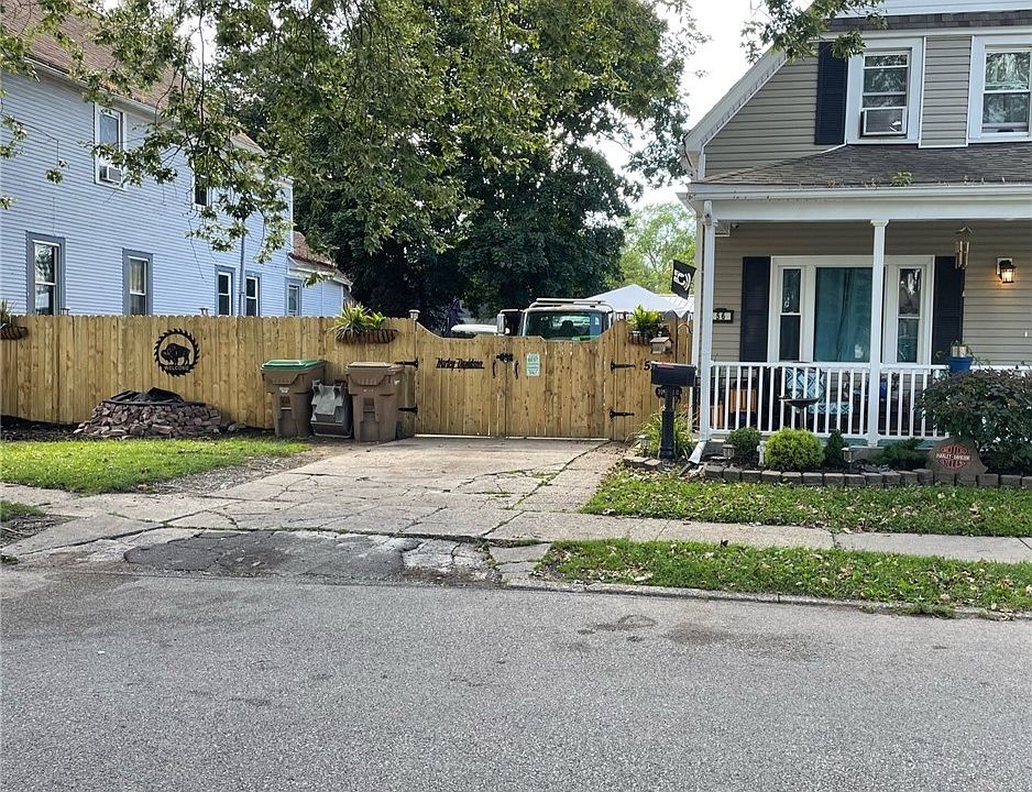 1st image of 56 Hedwig Ave