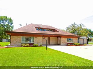 103 Plummer Ct, Neenah, WI 54956