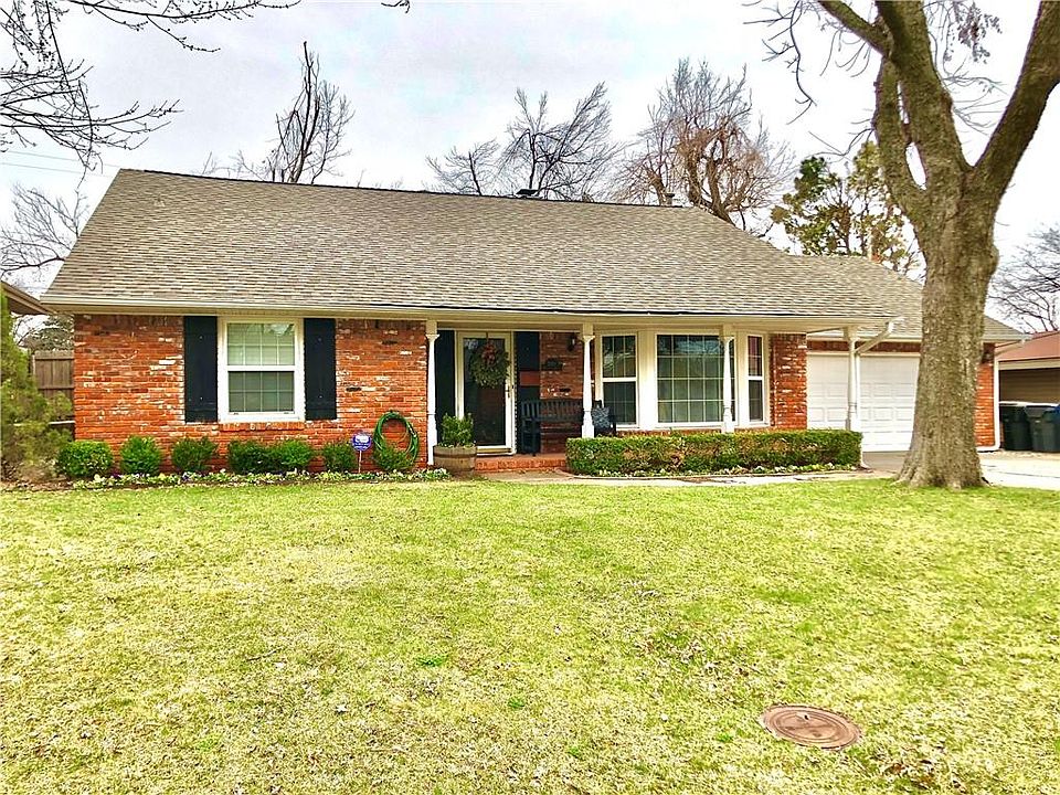 1st image of 2140 Huntleigh Dr