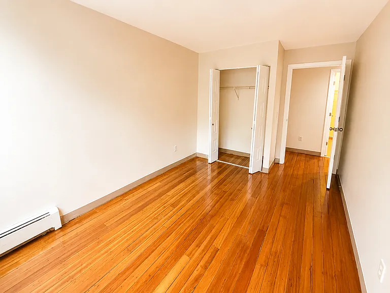Israel Putnam Apartments — Photo 6