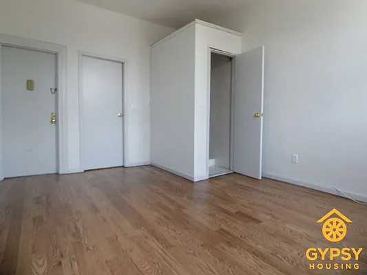 Rented by Gypsy Housing LLC | media 28