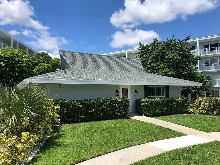 West Palm Lane — Photo 10