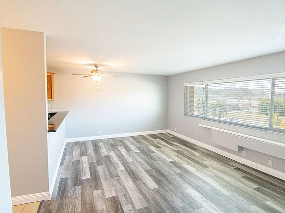 2nd image of 6120 Decena Dr Unit 204