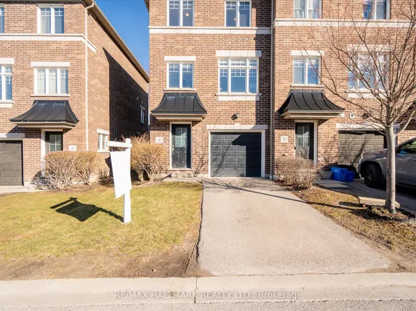 32 Katerson Ln, Clarington, ON L1E 0E9