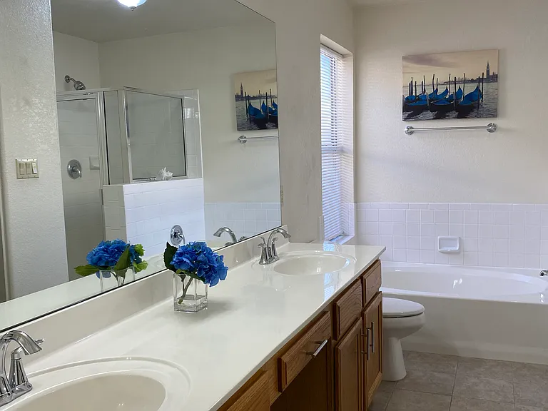 8972 W Lisbon Ln — Photo 13