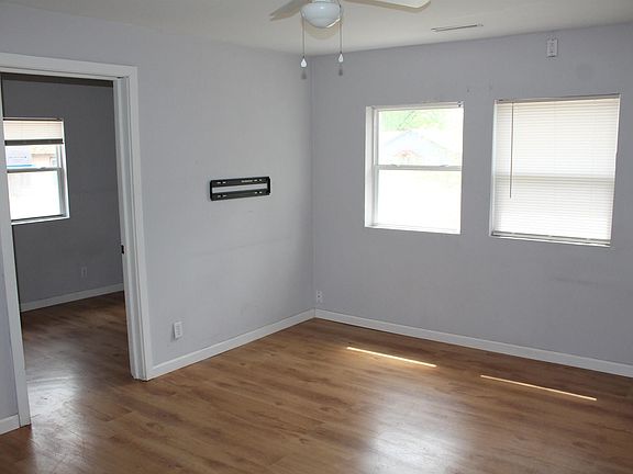 3rd image of 7909 N Tecumseh Rd