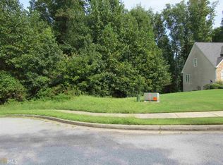 4634 Enfield Dr, Gainesville, GA