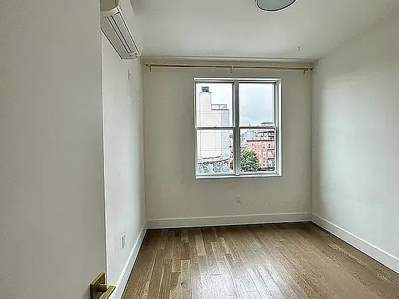 5th image of 179 Putnam Ave #4D