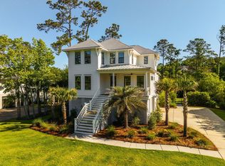 1443 Headquarters Plantation Dr, Johns Island, SC 29455