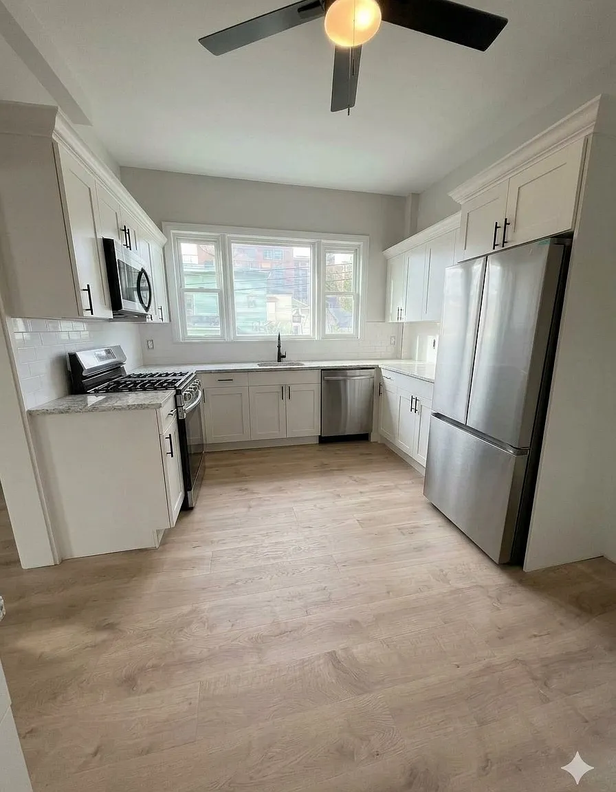 164 Curtis St — Photo 4