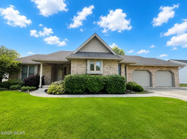 901 Yorkshire Dr, Lima, OH 45804