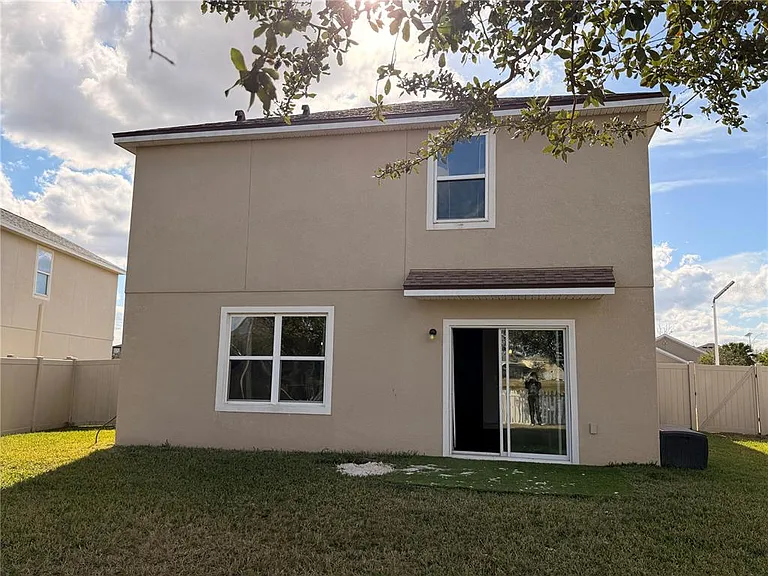 7623 Tuscan Bay Cir — Photo 13