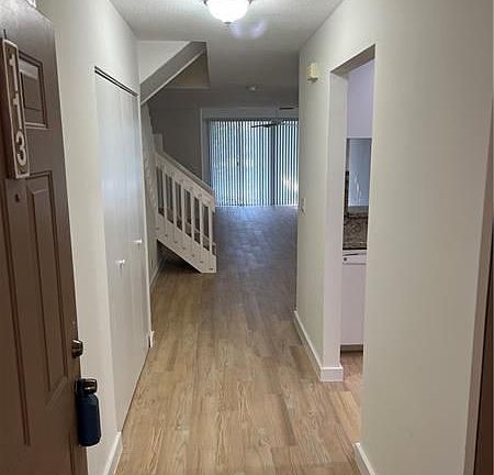 3rd image of 10630 NW 14th St APT 113